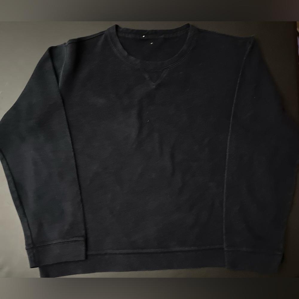 Valentino Garavani Single Stud Crew Neck